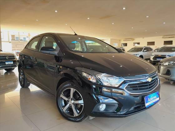 CHEVROLET ONIX 1.4 MPFI LTZ 8V FLEX 4P AUTOMÁTICO CHEVROLET ONIX 1.4 MPFI LTZ 8V FLEX 4P AUTOMÁTICO